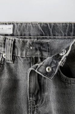 PANTALÓN DENIM MULTIBOLSILLOS