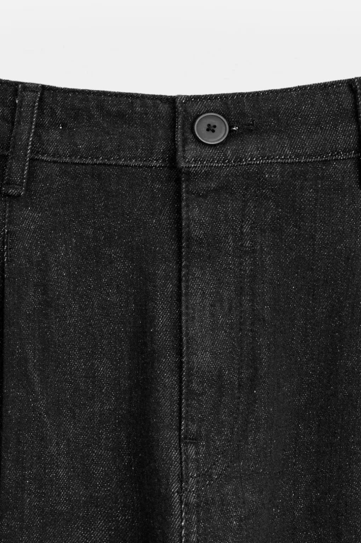 PANTALÓN DENIM PLIEGUES