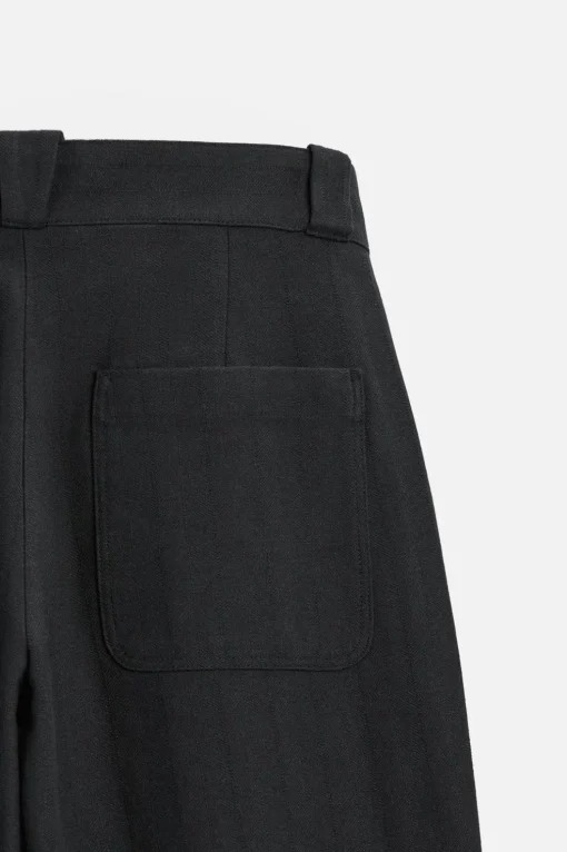 PANTALÓN ESTRUCTURA RAYAS