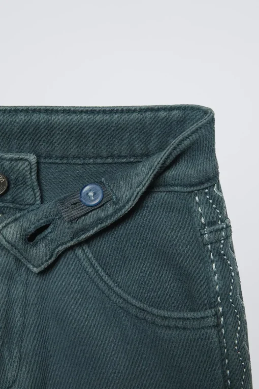 PANTALÓN FLARE BORDADOS LATERALES
