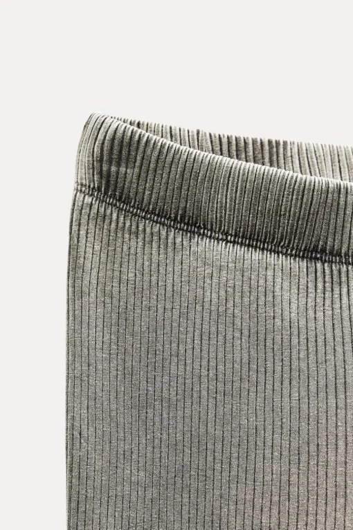 PANTALÓN FLARE RIB EFECTO LAVADO
