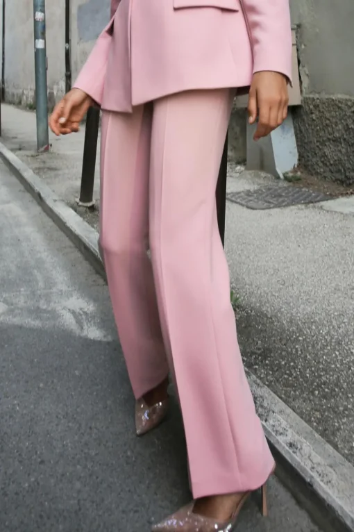 PANTALÓN FLARE TIRO ALTO