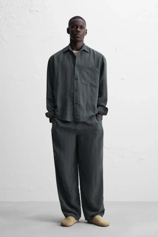 PANTALÓN FLUÍDO ESTRUCTURA