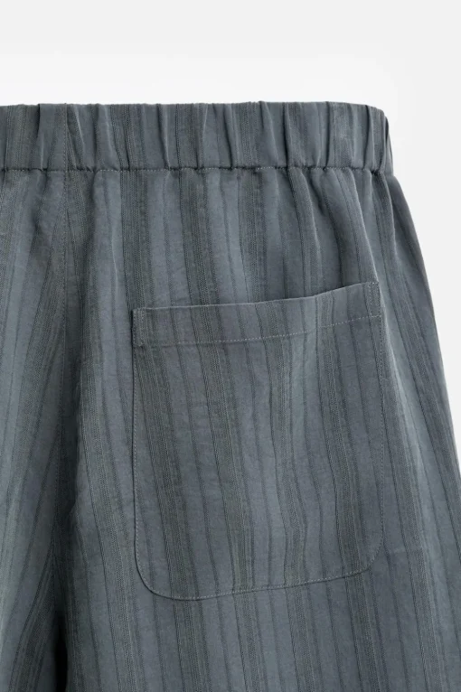 PANTALÓN FLUÍDO ESTRUCTURA