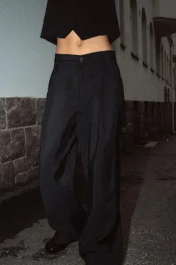 PANTALÓN FLUIDO PINZAS