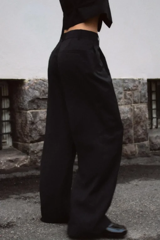 PANTALÓN FLUIDO PINZAS