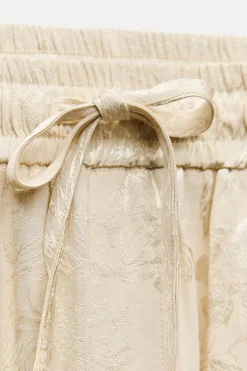 PANTALÓN JACQUARD FLORES