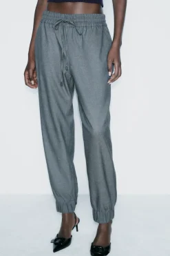 PANTALÓN JOGGER BAJO PUÑO