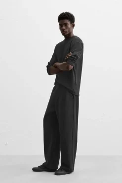 PANTALÓN JOGGER JACQUARD RELIEVE