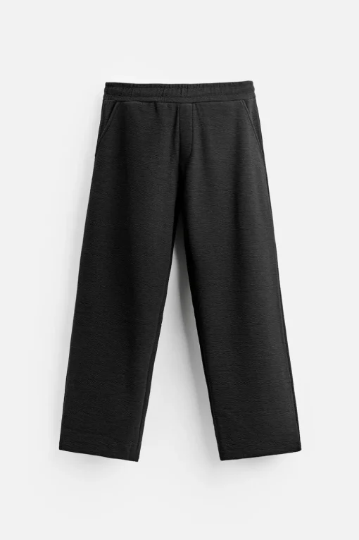 PANTALÓN JOGGER JACQUARD RELIEVE