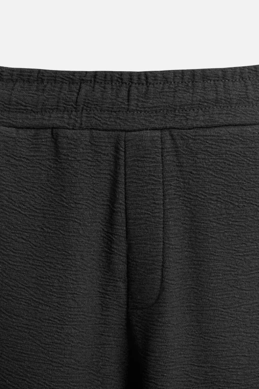 PANTALÓN JOGGER JACQUARD RELIEVE