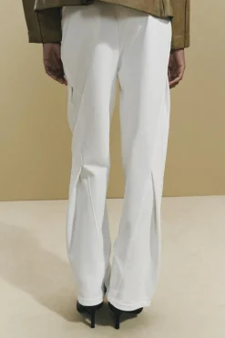PANTALÓN JOGGER PLIEGUES