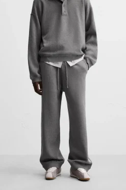 PANTALÓN JOGGER PUNTO COSTURAS IRREGULARES
