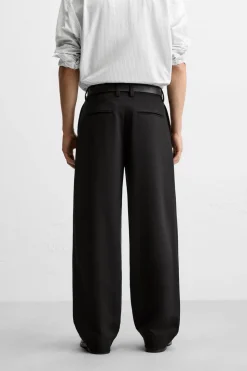 PANTALÓN OVERSIZE FIT PLIEGUES