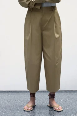 PANTALÓN PINZAS