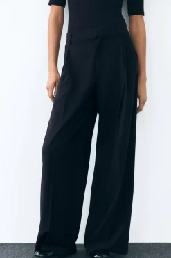 PANTALÓN PINZAS