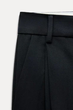 PANTALÓN PINZAS
