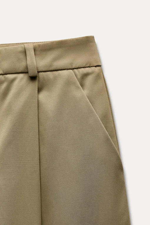 PANTALÓN PINZAS