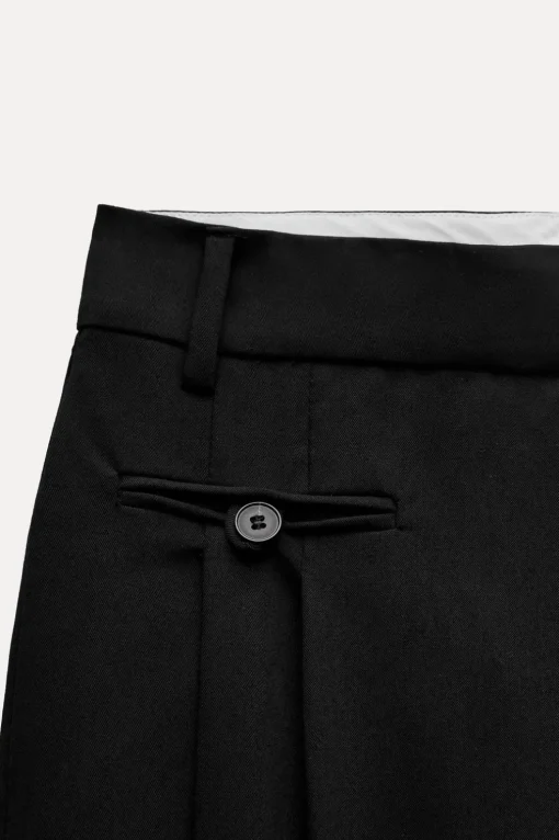 PANTALÓN PINZAS BOLSILLOS
