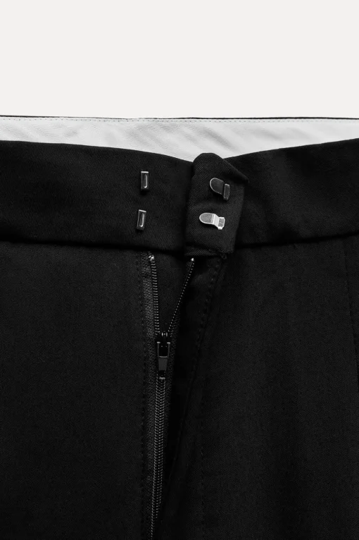 PANTALÓN PINZAS BOLSILLOS