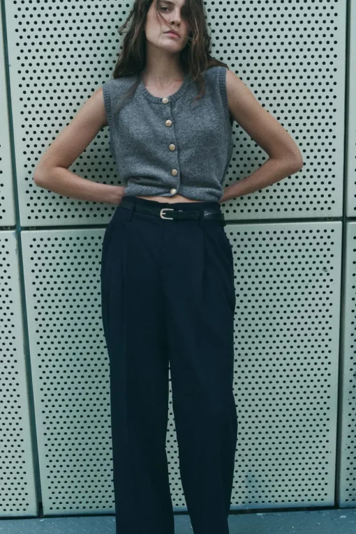 PANTALÓN PINZAS CINTURÓN