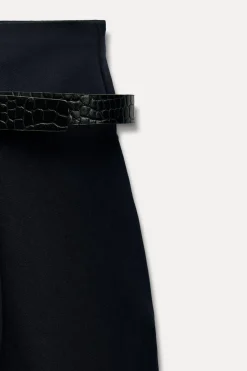 PANTALÓN PINZAS CINTURÓN