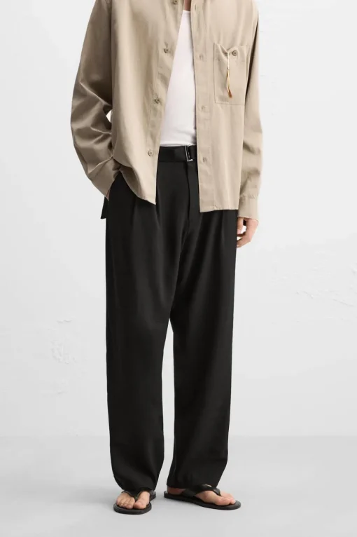PANTALÓN PLIEGUES CINTURÓN