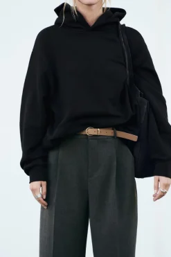 PANTALÓN PLIEGUES CINTURÓN