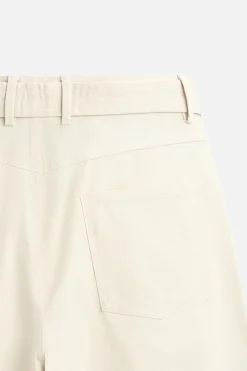 PANTALÓN PLIEGUES CINTURÓN