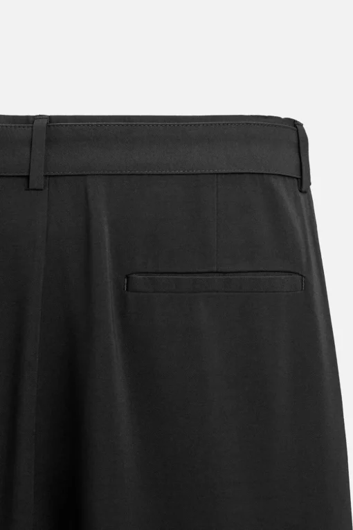 PANTALÓN PLIEGUES CINTURÓN