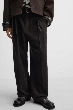 PANTALÓN PLIEGUES CINTURÓN X NANUSHKA