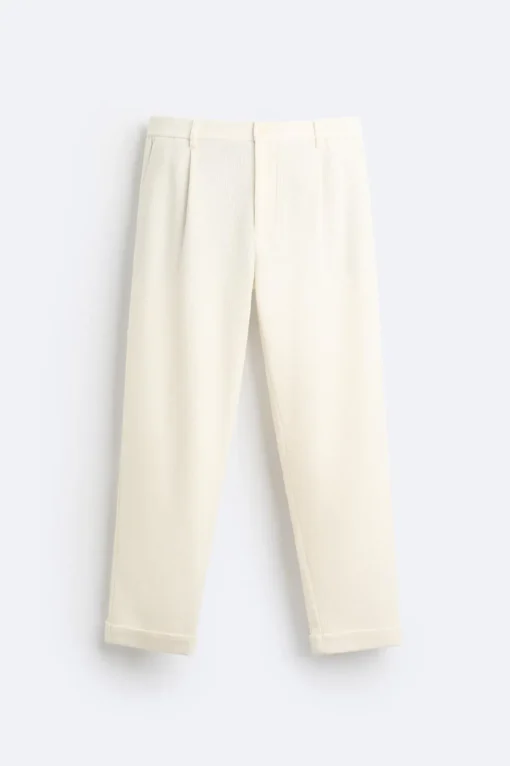 PANTALÓN PLIEGUES ESTRUCTURA