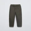 PANTALÓN RAYAS PARCHE