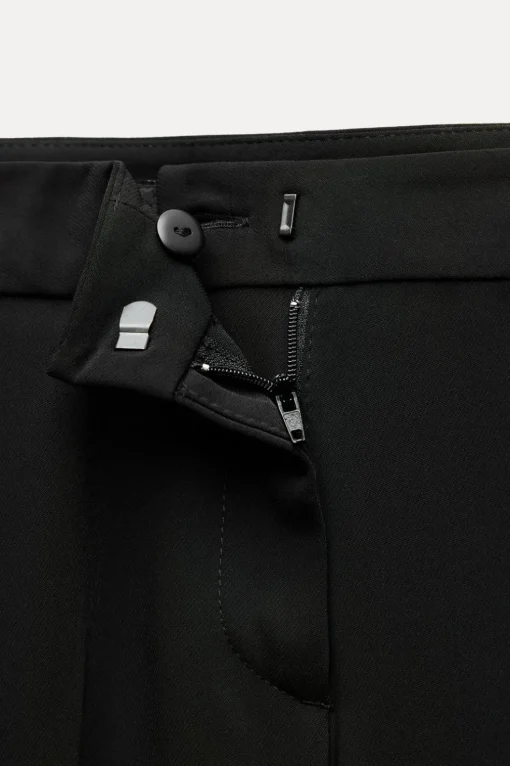 PANTALÓN RECTO BANDA LATERAL COMBINADA