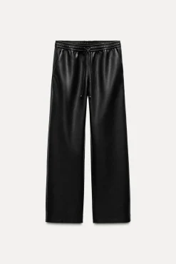 PANTALÓN RECTO EFECTO PIEL