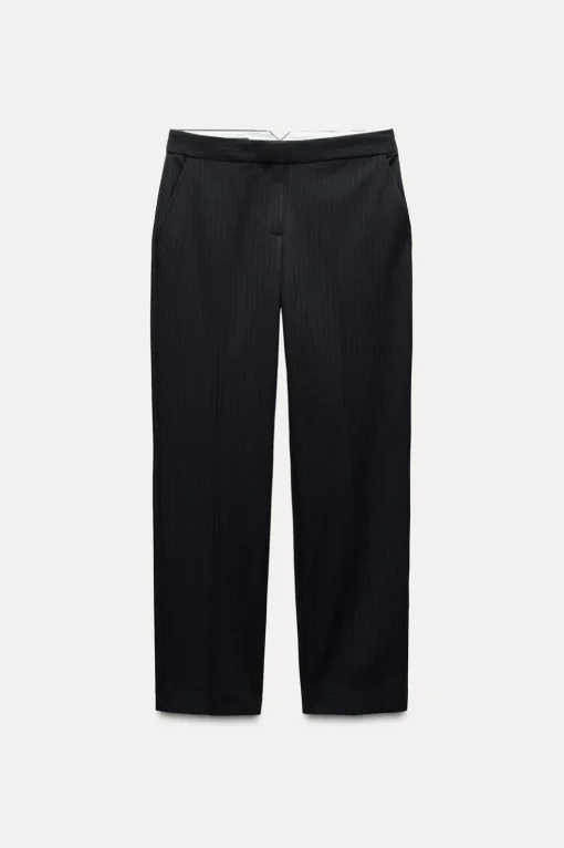 PANTALÓN RECTO RAYA DIPLOMÁTICA