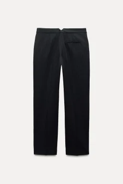 PANTALÓN RECTO RAYA DIPLOMÁTICA