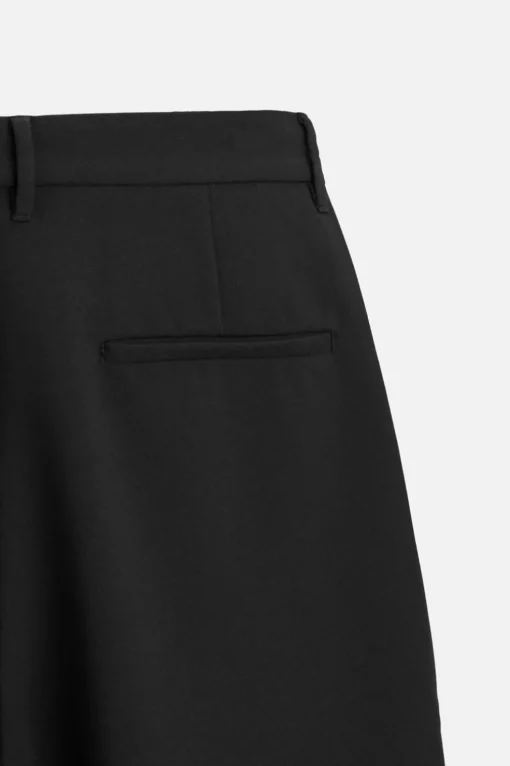 PANTALÓN RELAXED FIT PLIEGUES