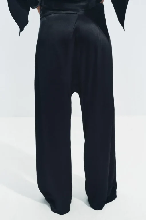 PANTALÓN SATINADO ASIMÉTRICO ZW COLLECTION