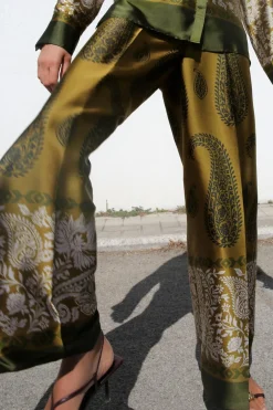 PANTALÓN SATINADO ESTAMPADO