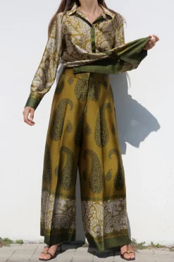 PANTALÓN SATINADO ESTAMPADO