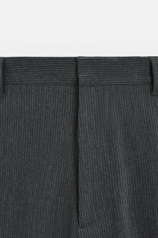 PANTALÓN STRAIGHT FIT RAYAS