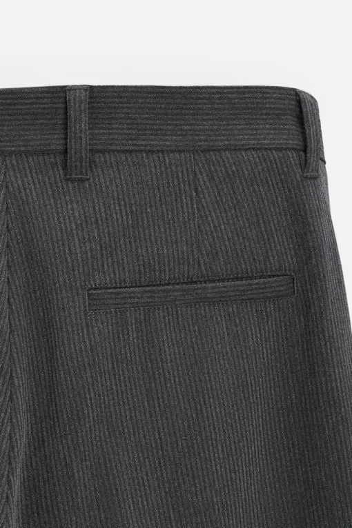 PANTALÓN STRAIGHT FIT RAYAS