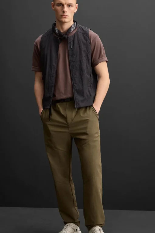PANTALÓN TÉCNICO CINTURÓN