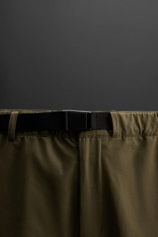 PANTALÓN TÉCNICO CINTURÓN