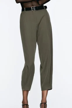 PANTALÓN TOBILLERO CINTURÓN