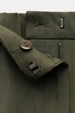 PANTALÓN TOBILLERO CINTURÓN