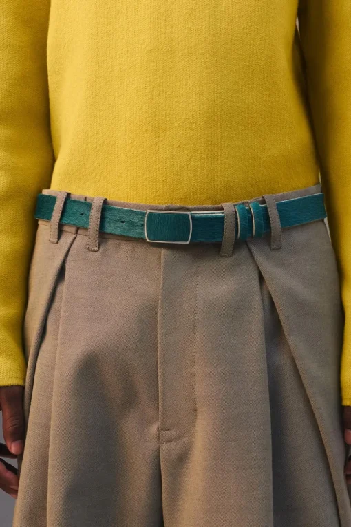 PANTALÓN WIDE FIT PLIEGUES LIMITED EDITION