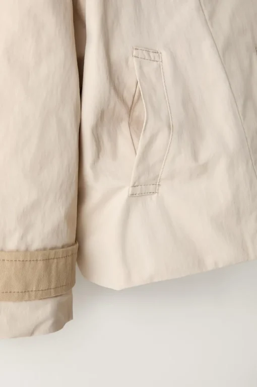 PARKA CORTA CAPUCHA WATER REPELLENT