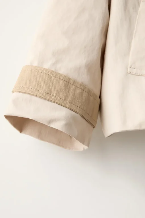 PARKA CORTA CAPUCHA WATER REPELLENT